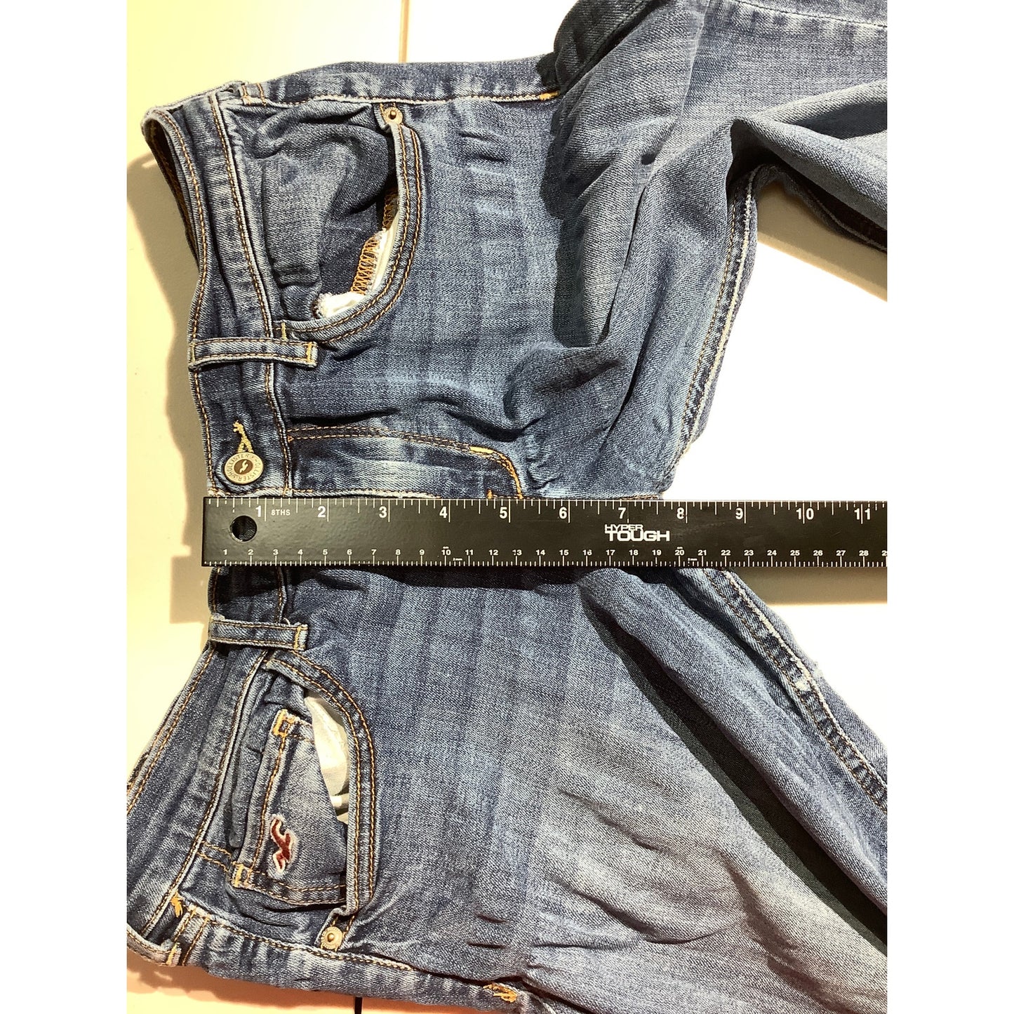 Hollister Medium Wash Stretch Skinny Jeans Women’s 11R — Y2K, Casual, Everyday