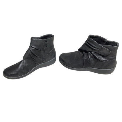 Clarks Sillian Tana Cloudsteppers Boots Women’s 9M –Comfort, Casual, Lightweight