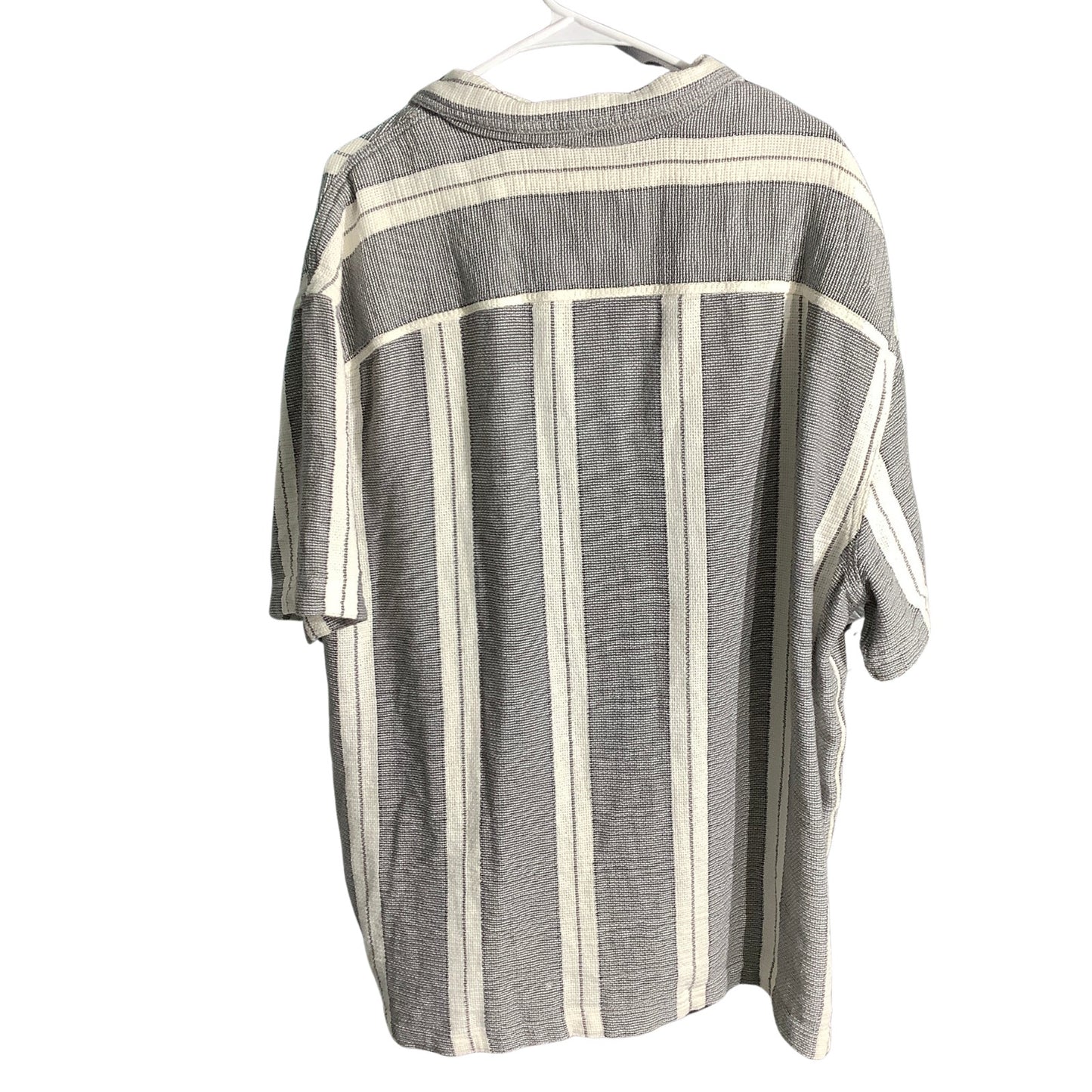 American Eagle Striped Button Up Shirt Men’s Size XXL — Beach, Poolside, Casual