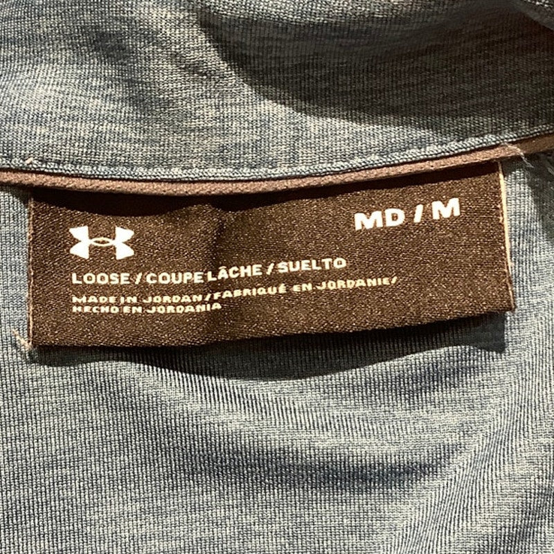 Under Armour Blue 1/4 Zip Pullover Size M – Athleisure, Minimalist, Sporty