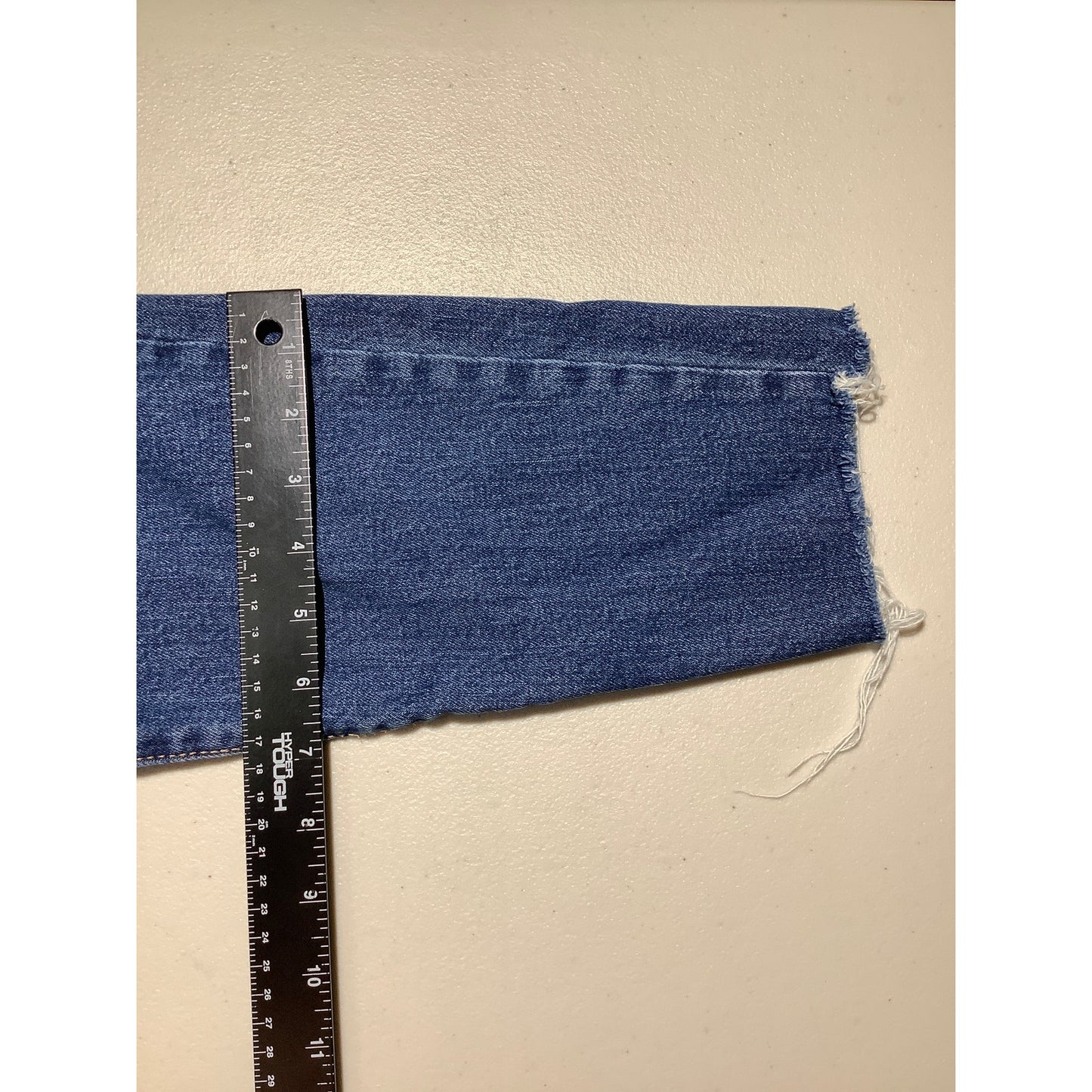 Old Navy High-Rise OG Straight Jeans Women's Size 2— Classic, Casual, Minimalist