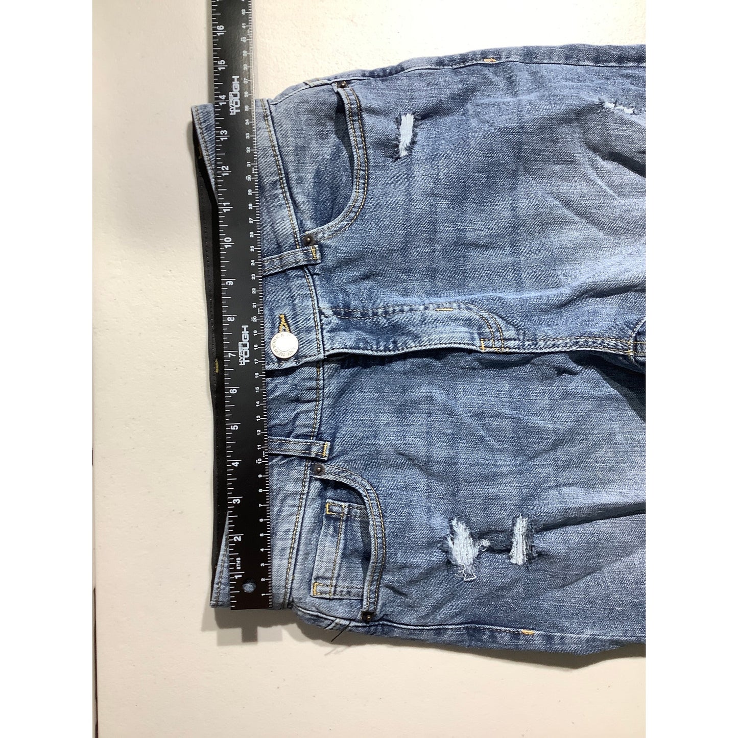 NY&C Curvy Sculpting Shorts Women’s Size 12 – Distressed, Denim, Casual