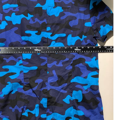 Koi Stretch Cloud Camo Scrub Top Women’s M— Medical, Camo, Workwear
