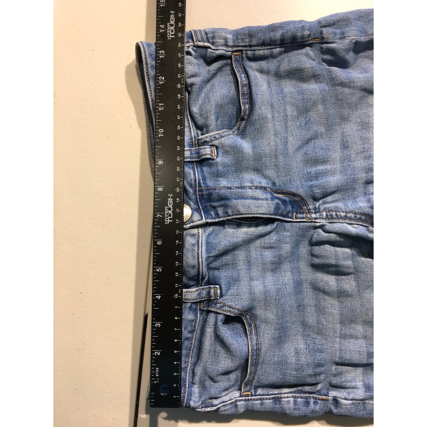 American Eagle Light Wash Jeans Size 8R – Casual, Y2K, Comfortable