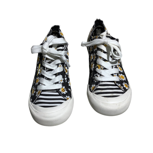 Rocket Dog Jazzin Canvas Sneakers Women Size 8  — Y2K, Cottagecore, Casual