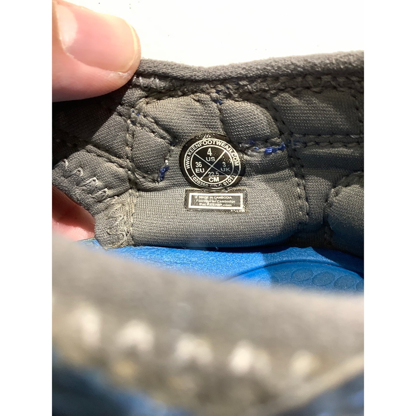 Keen Newport H2 Sandals Child Size 4 – Outdoor, Durable, Closed Toe