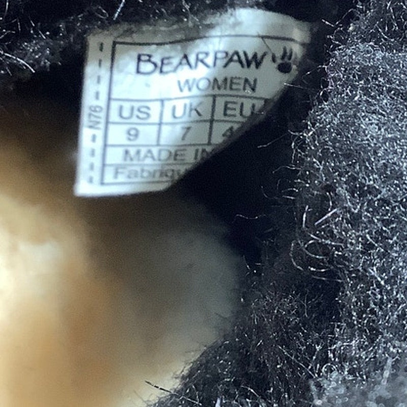 Bearpaw Annabelle Winter Boots Women Size 9 — Cozy, Winter, Casual