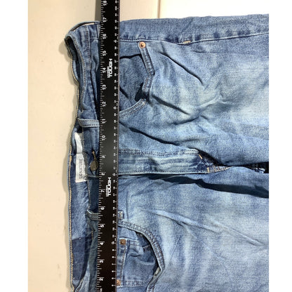 Levi’s Signature Jeans Denim Blue Me 34x34 — Straight Leg, Casual, Classic Fit