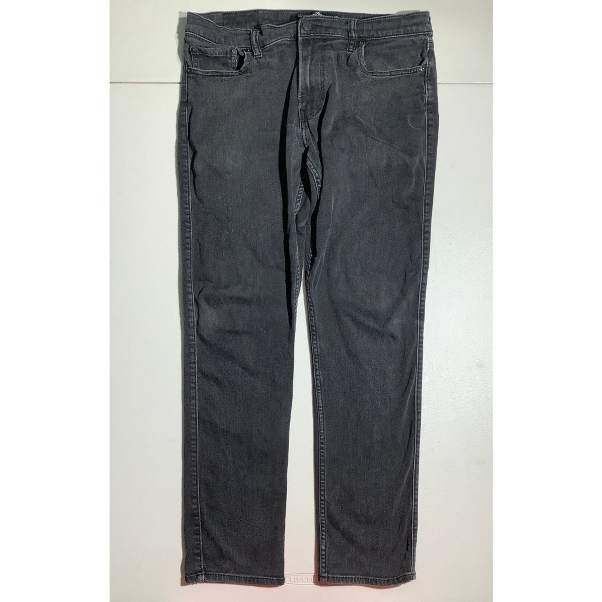 Hollister Men's 33x32 Black Slim Straight Jeans Distressed Tear