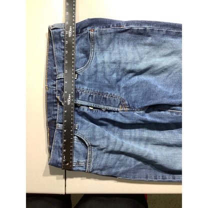 Levi’s 501 Button Fly Jeans Men’s Size 30W x 30L –Classic, Vintage, Straight Leg