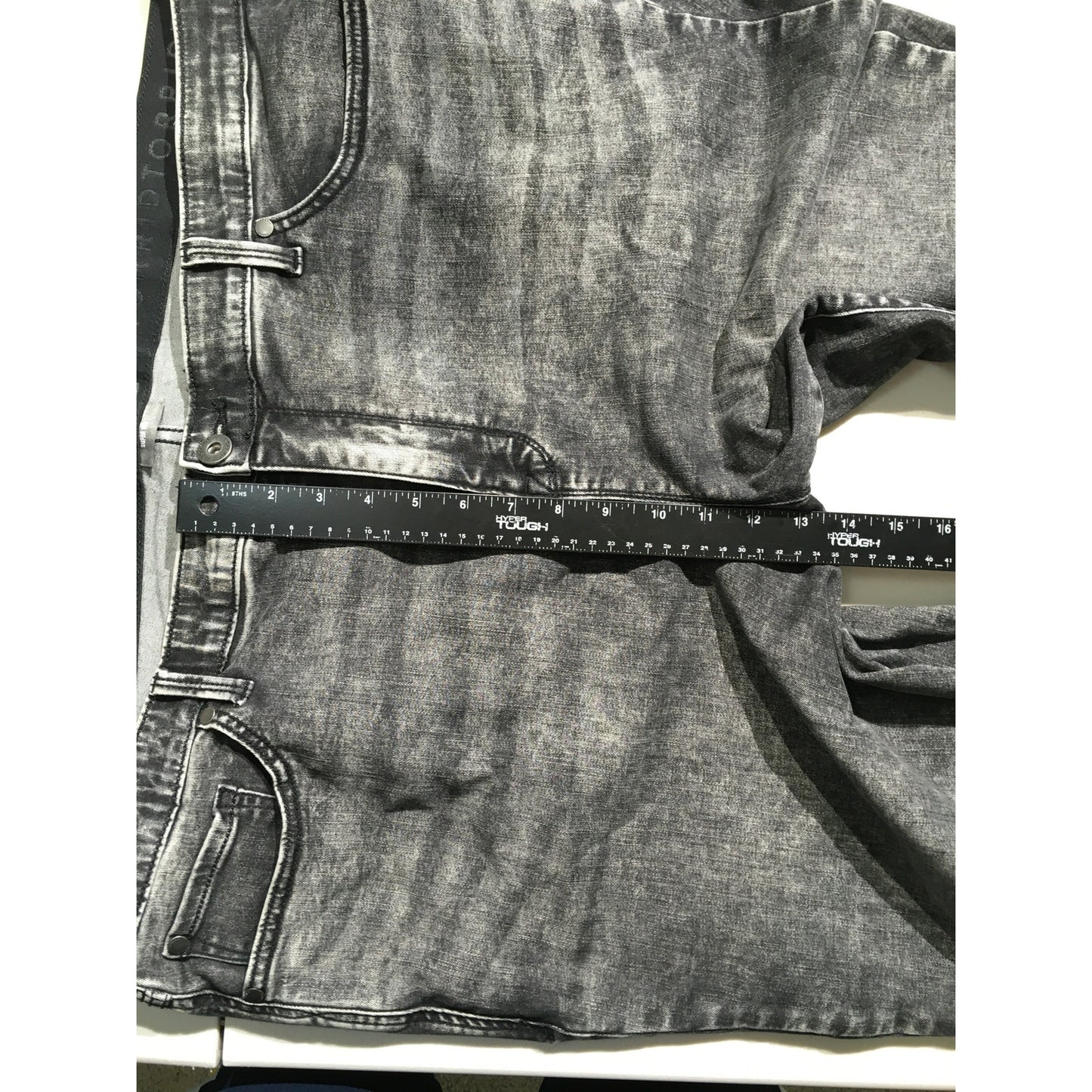 TORRID Washed Black Jeans Size 24S - Grunge, Minimalist, Curvewear
