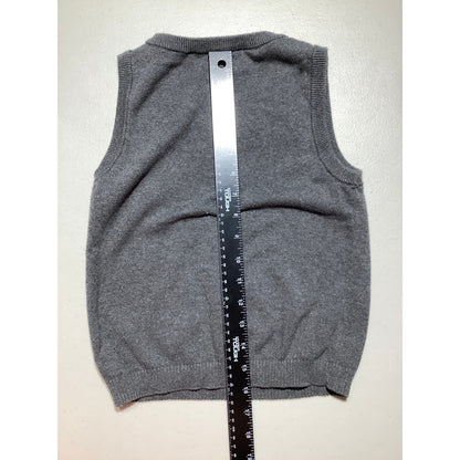 H&M Sweater Vest Child Size 6–7 Years — Sleeveless, V-Neck, Classic Layering