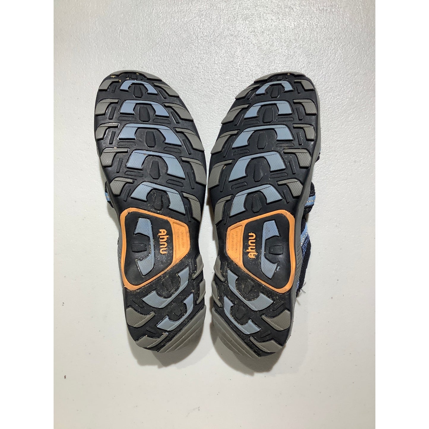Ahnu Outdoor Water Shoes Women’s Size 9.5 — Hiking, Watersport, Strappy