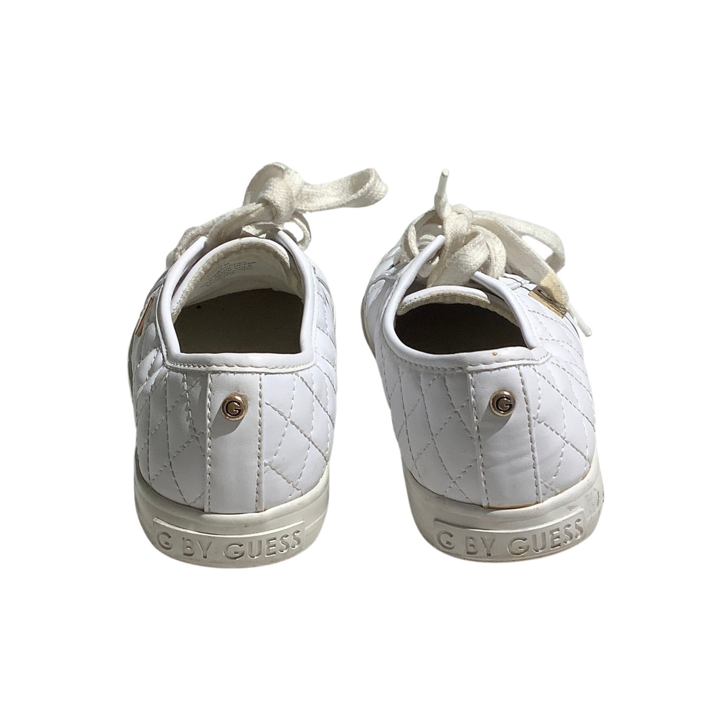 Guess Backer2 Quilted Leather Sneakers Women’s 7M — Fashion, Casual, Streetwear