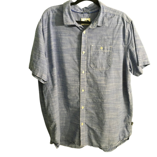 The North Face Men's XXL Button-Up Shirt – Outdoor, Casual, Minimalist