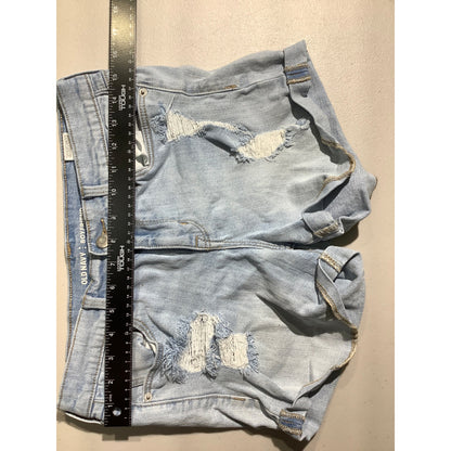 Old Navy Light Wash Denim Shorts Women’s 6 – Boyfriend, Distressed, Rolled Hem