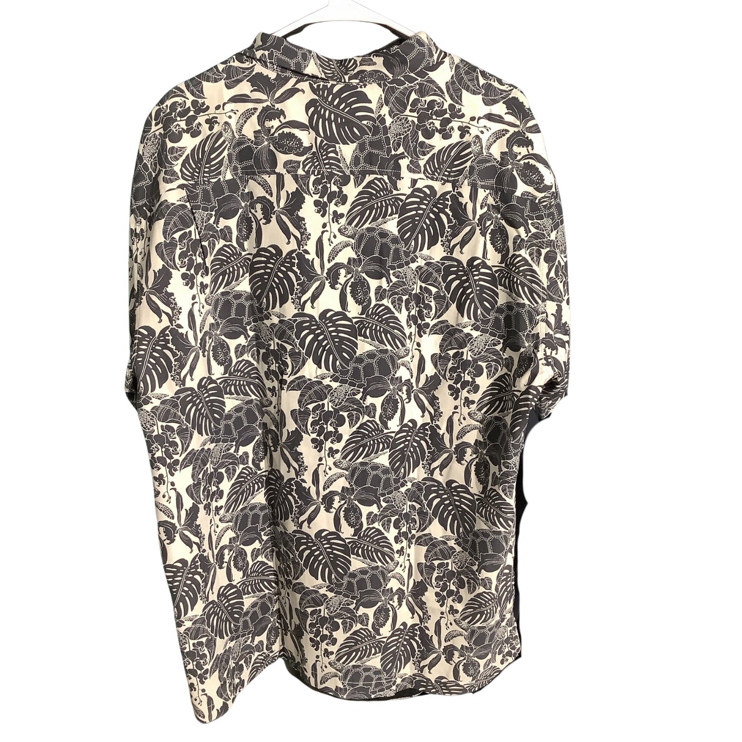 Tommy Bahama Silk Shirt Men’s Size XL – Tropical, Relaxed, Island Style