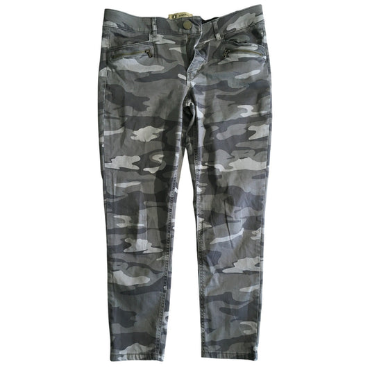 Democracy Gray Camo "Ab Technology" Pants Size 12 - Streetwear, Edgy, Casual