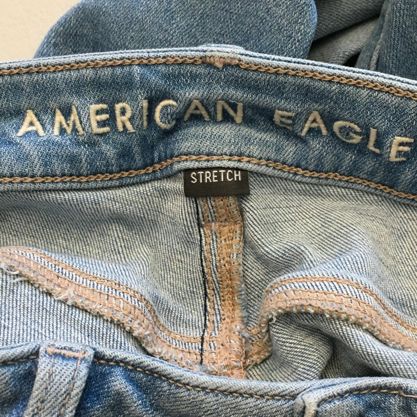 American Eagle Super High-Rise Flare Jeans Size 4R - Boho, Vintage, Y2K