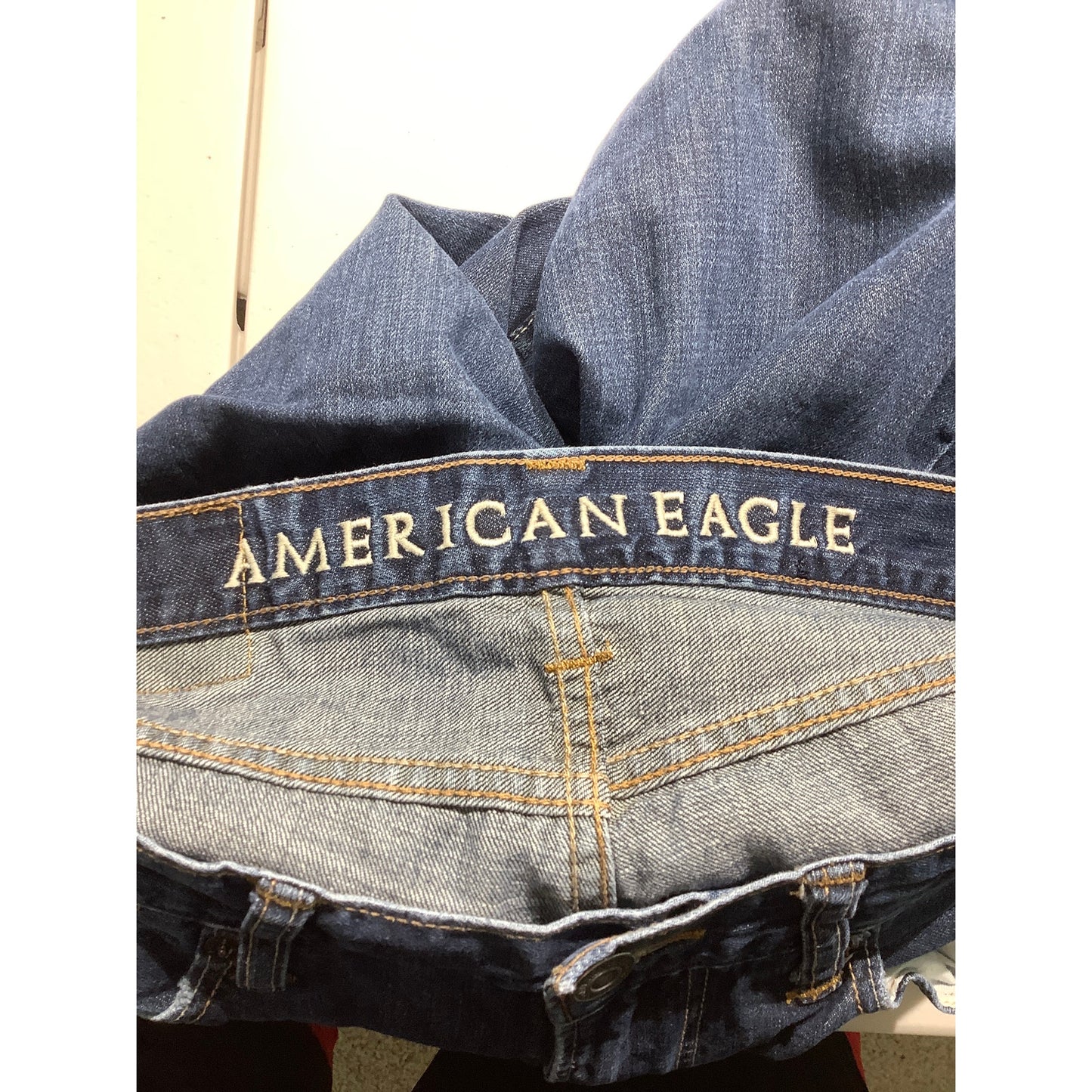 American Eagle Straight Jeans Men’s 30W x 30L – Straight, Classic, Dark Wash