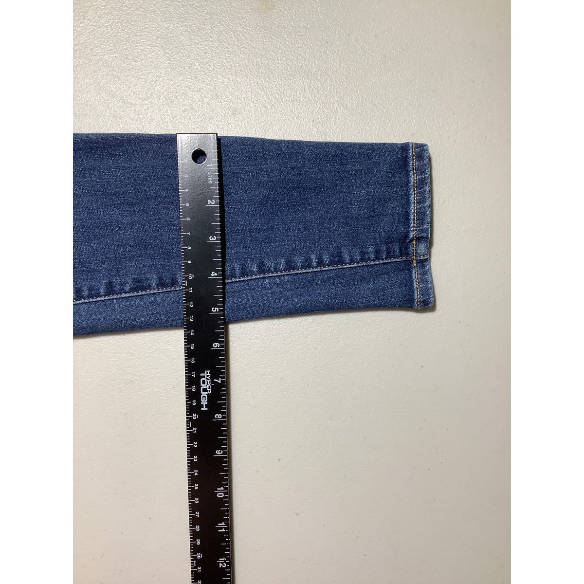 American Eagle Women's 6 Short Dark Blue Jegging Stretch Jeans
