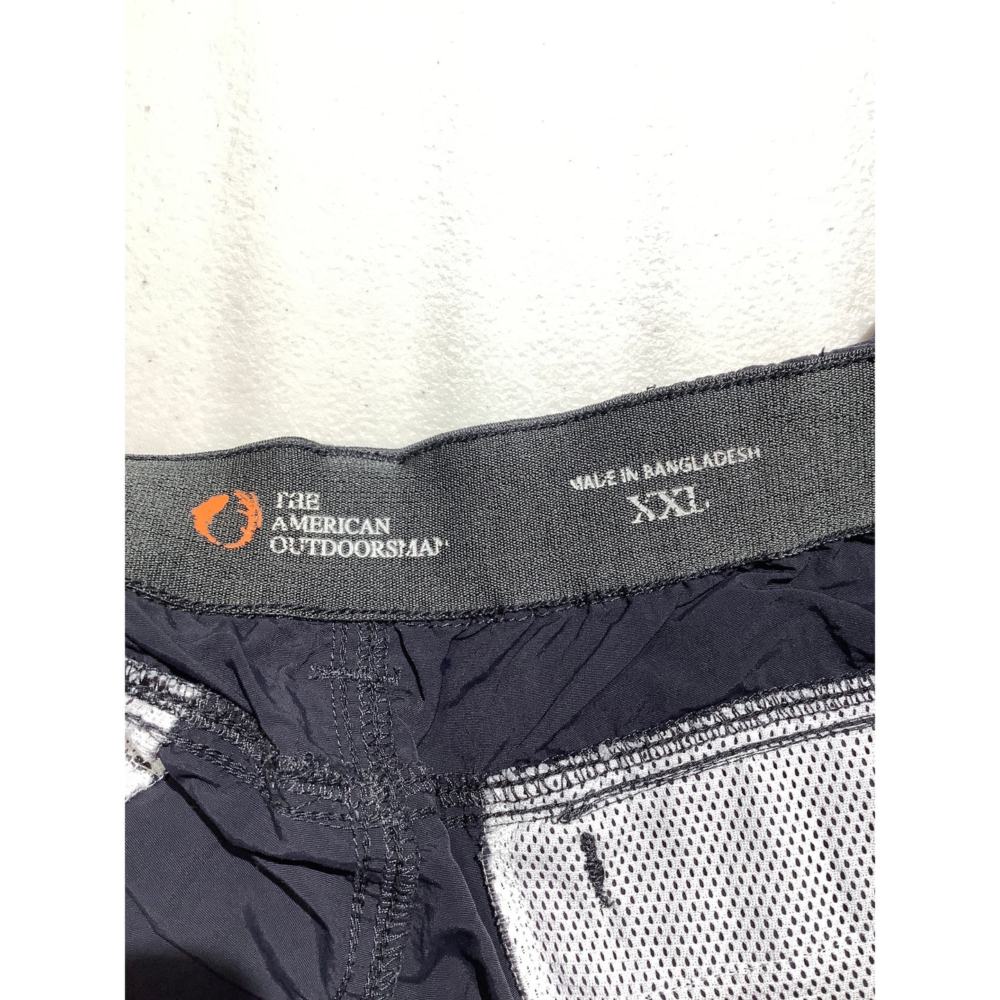 The American Outdoorsman Cargo Shorts Men XXL — Hiking, Outdoor, Lightweight