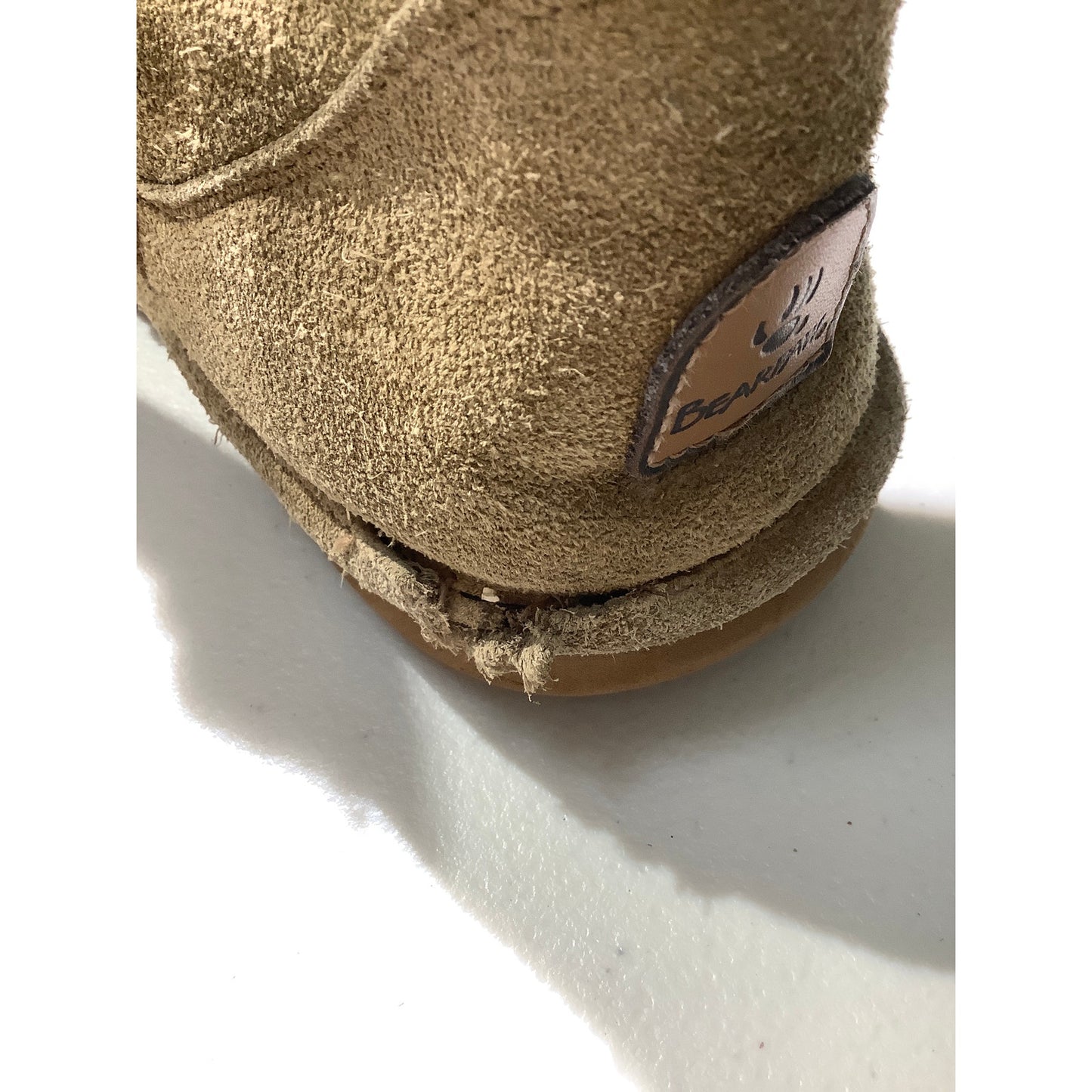 Bearpaw Suede Shearling Boots Tan Women’s 9 — Cozy, Casual, Winter