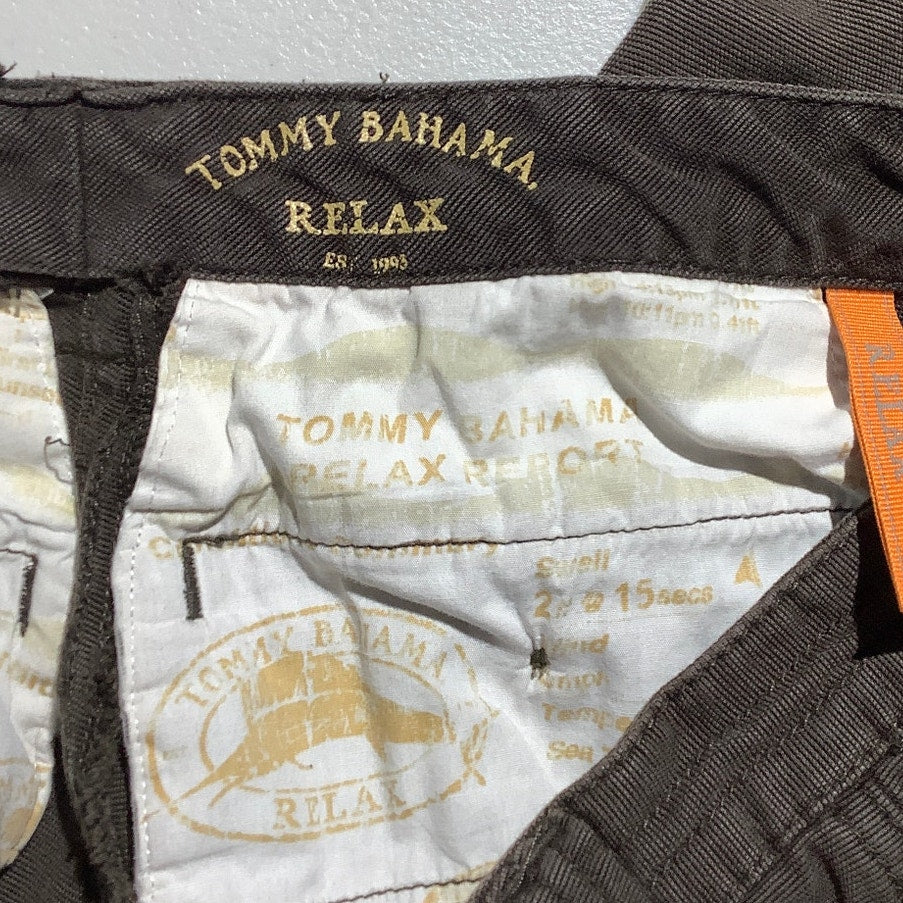 Tommy Bahama Brown Cargo Shorts Mens Size 36 Relax Fit — Casual, Utility, Summer