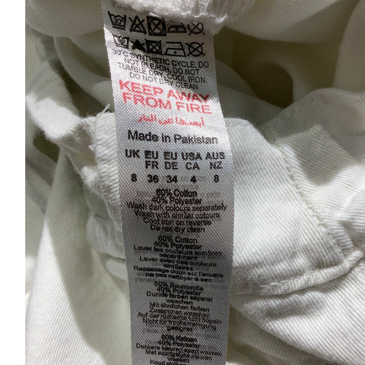 PrettyLittleThing White Cargo Pants Women’s Size 4 — Y2K, Streetwear, Utility