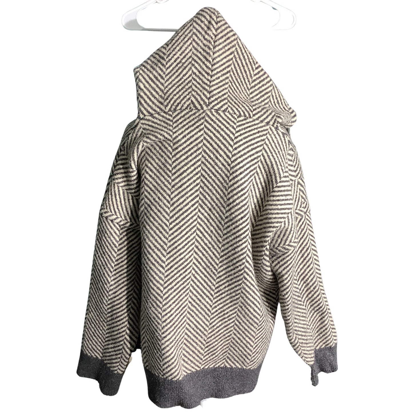 POL Gray White Chevron V-Neck Hoodie Women Small — Cozy, Boho, Oversized