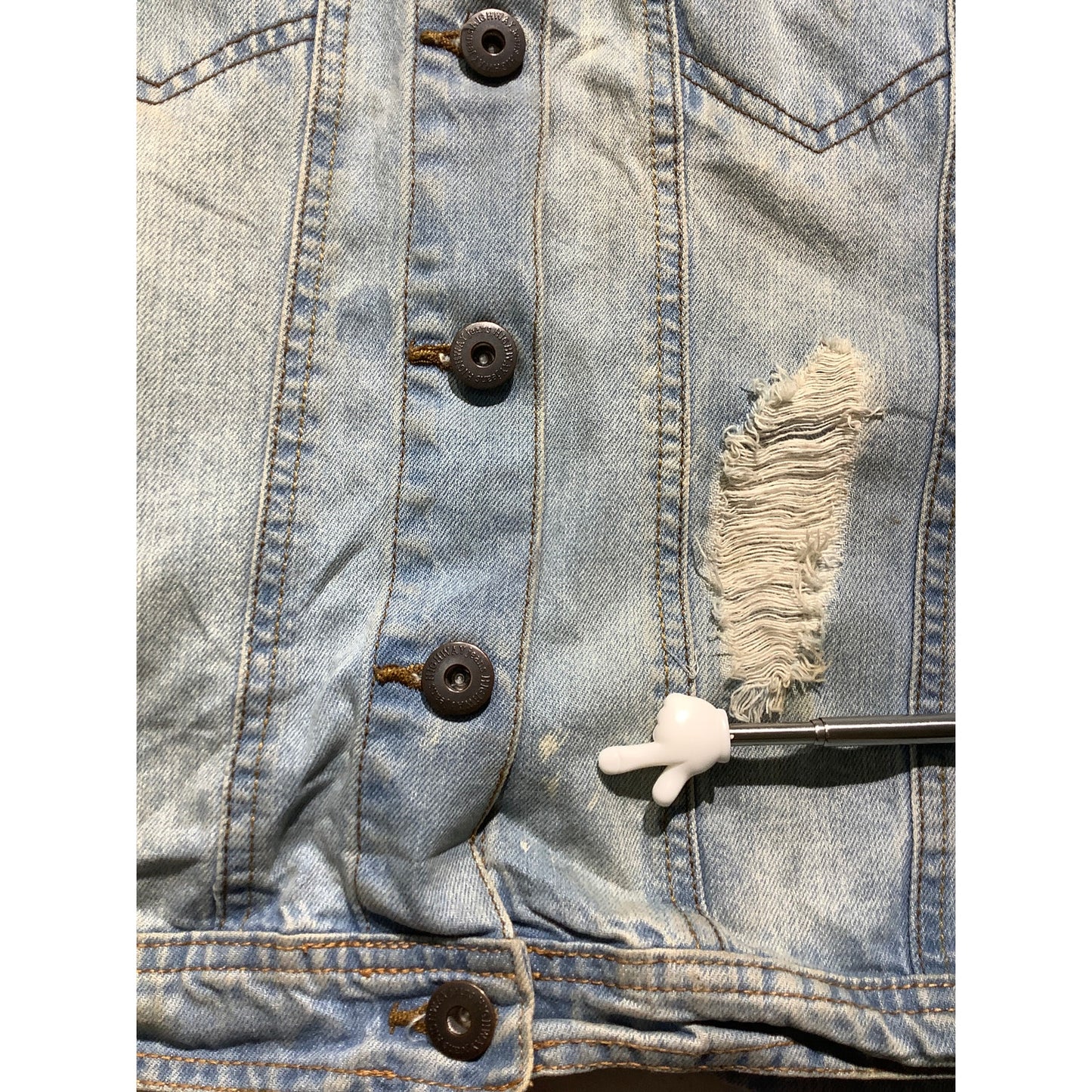 Highway Jeans Denim Vest Women’s Size 1X – Light Wash, Distressed, Sleeveless