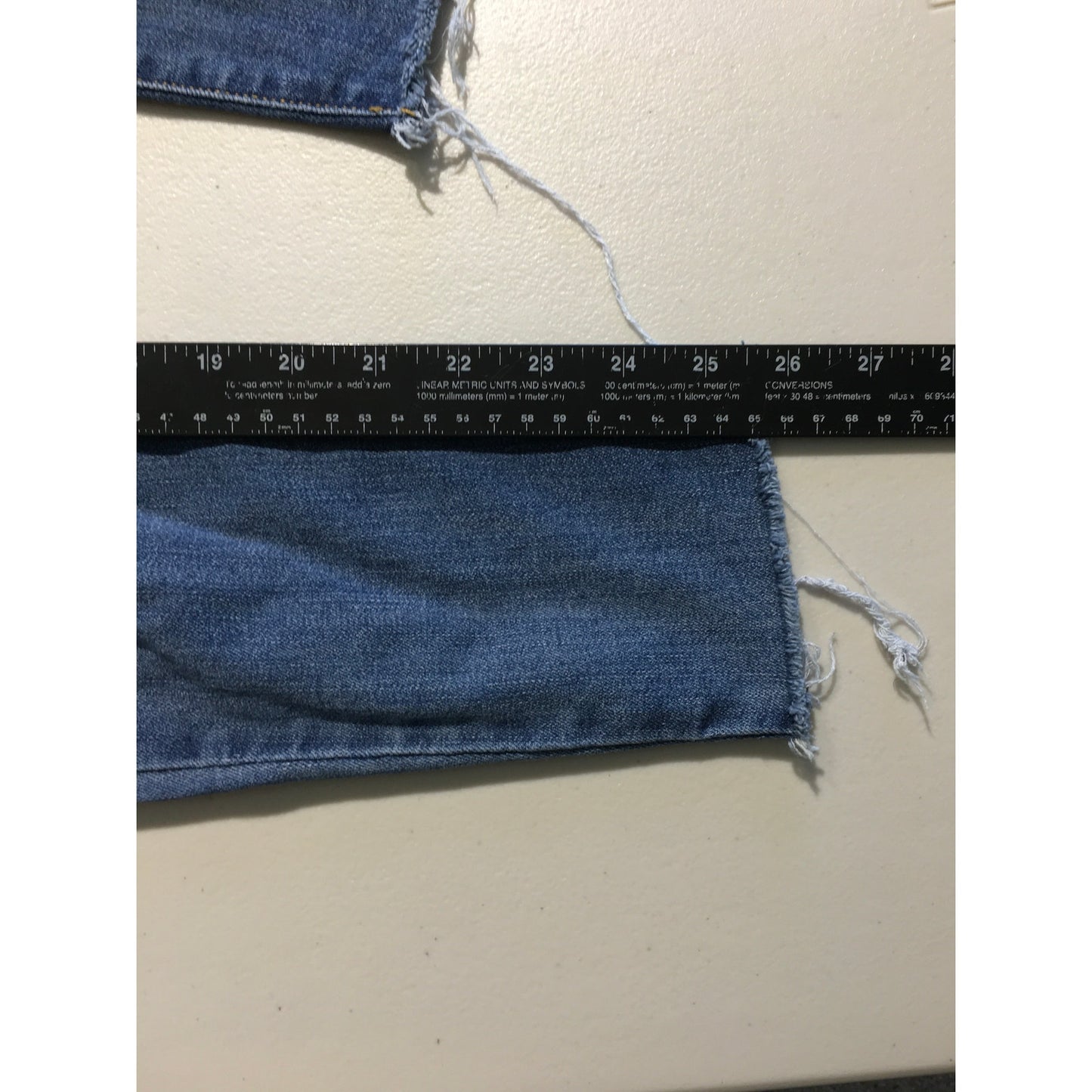 Judy Blue Distressed Jeans Size 3/26 - Grunge, Casual, Streetwear