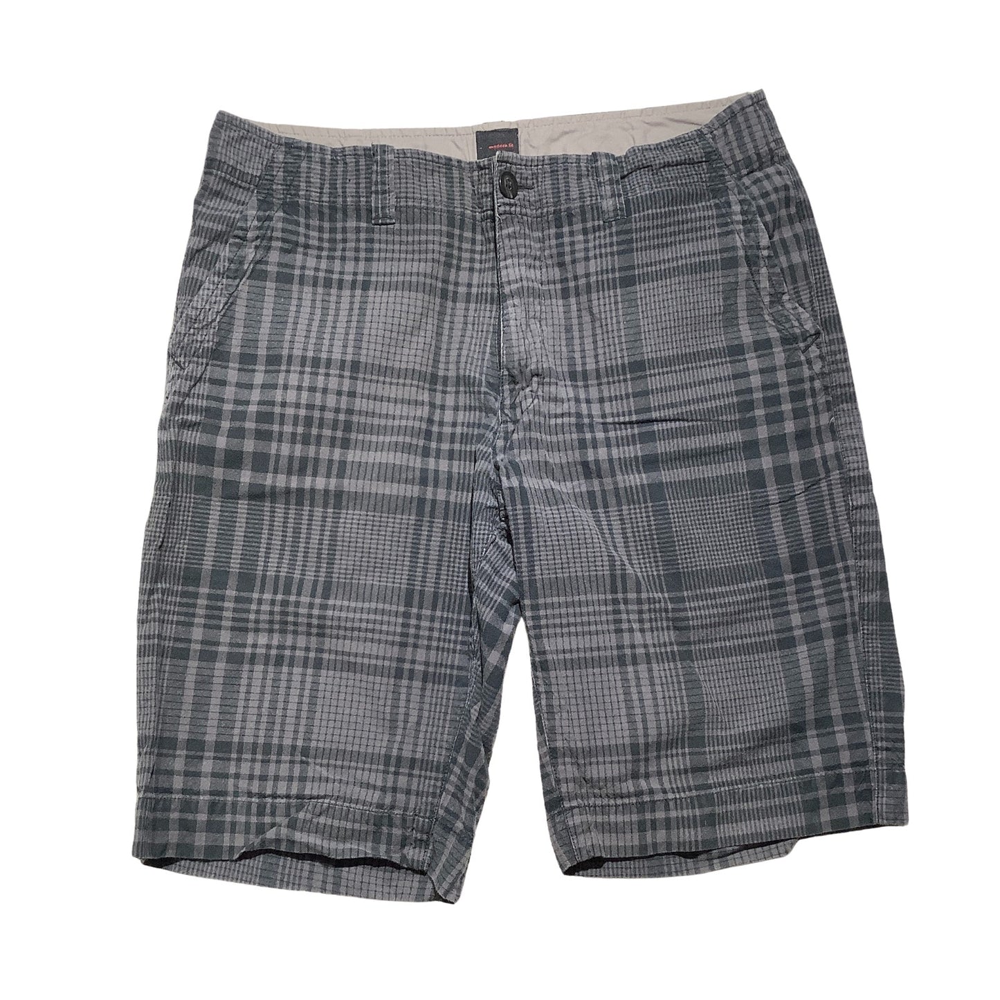 J. Ferrar Plaid Casual Flat Front Shorts Men’s Size 32W — Modern, Cotton, Casual