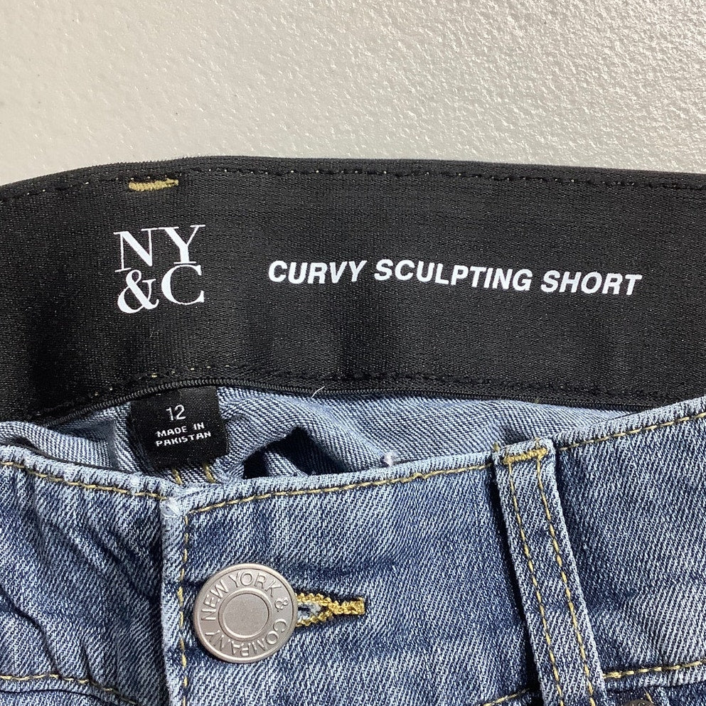NY&C Curvy Sculpting Shorts Women’s Size 12 – Distressed, Denim, Casual