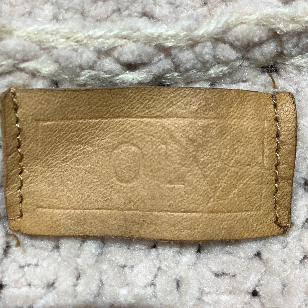 POL Light Tan V-Neck Knit Pullover Women’s Size S/M — Boho, Casual, Oversized