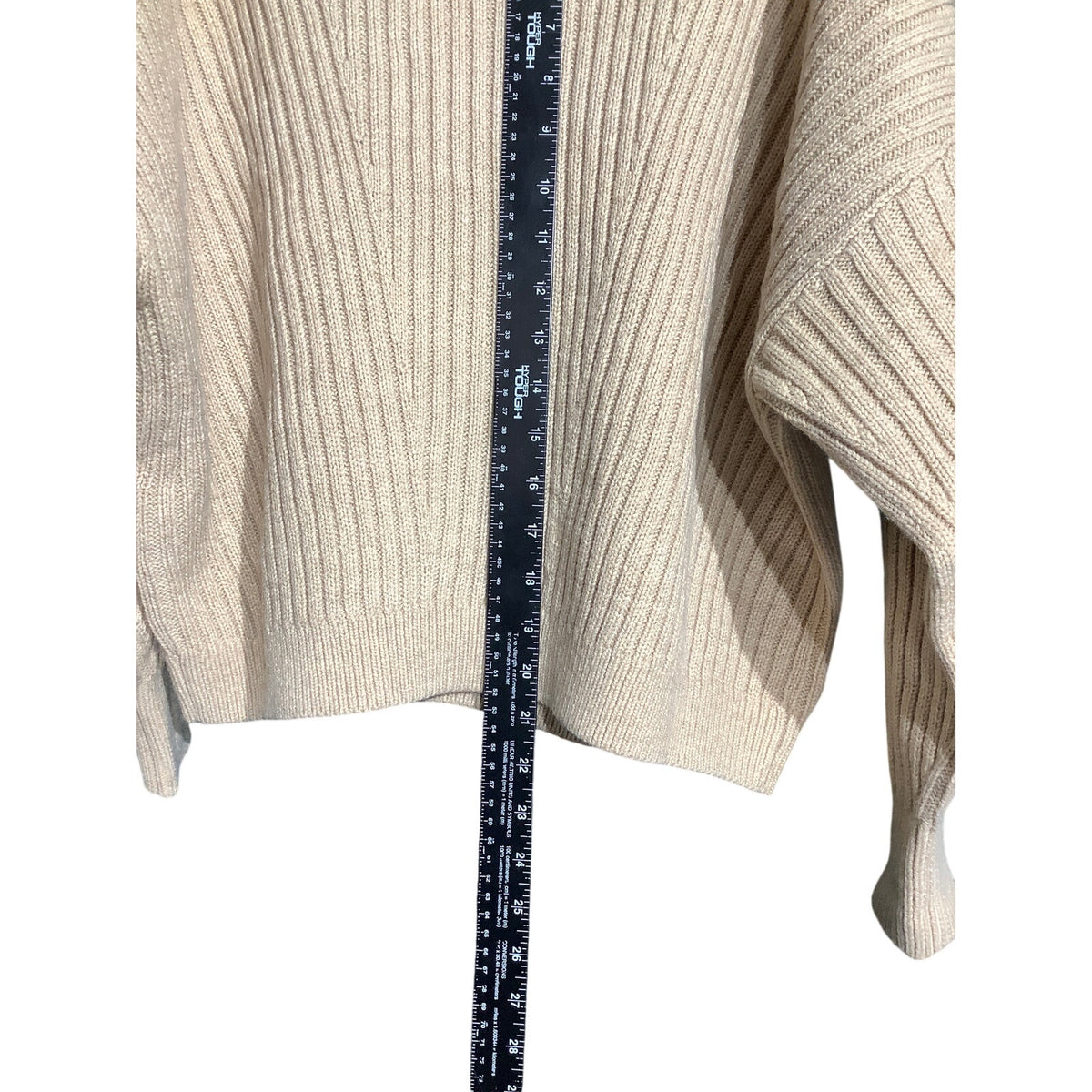 Tommy Hilfiger Men's Large Tan Cable Knit Braided Crewneck Sweater