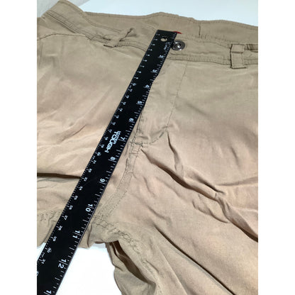 Gerry Men's Brown Cargo Shorts Size 32 - Outdoor, Utility, Streetwear