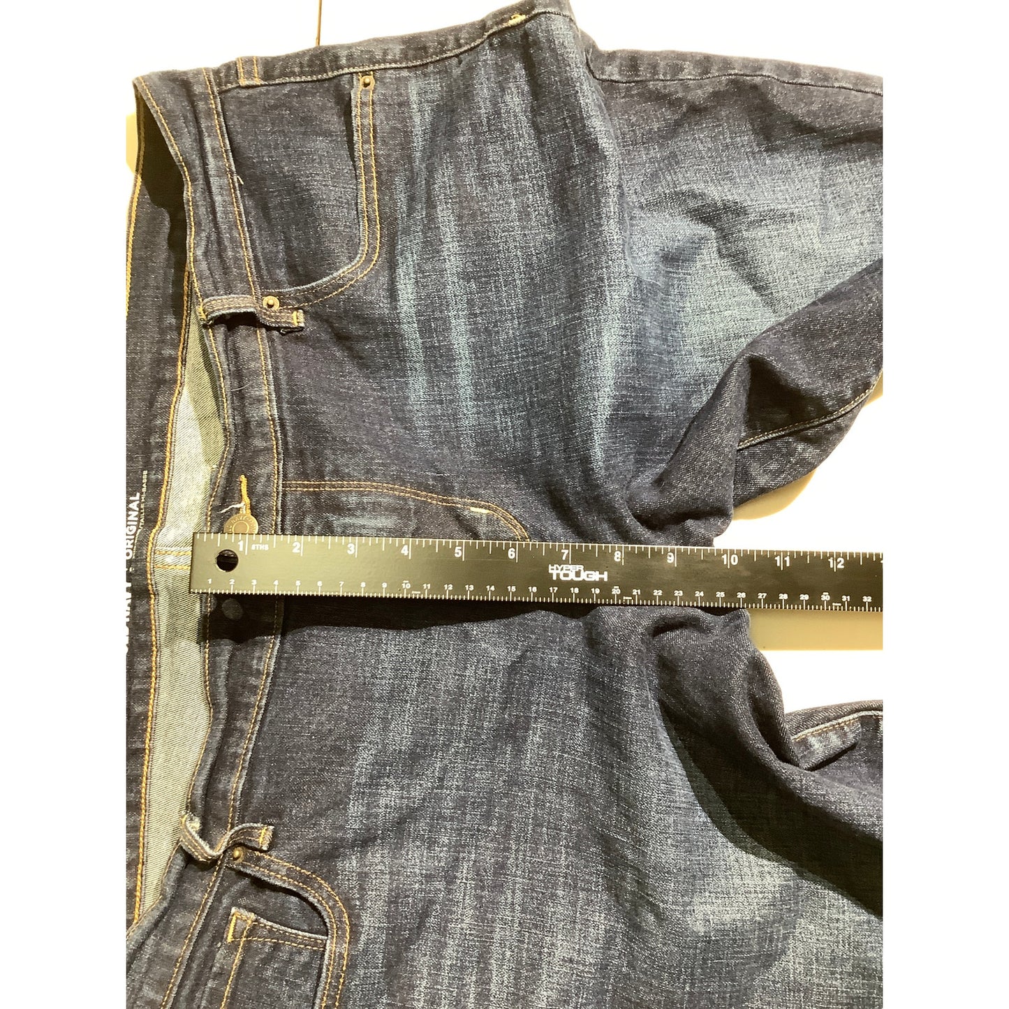 Old Navy Mid-Rise Jeans Women’s Size 18 Short – Dark Wash, Stretch, Classic