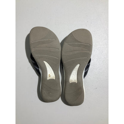 Clarks Cloudsteppers Brinkley Jaxx Flip Flops Women’s 8M—Casual, Comfort, Summer