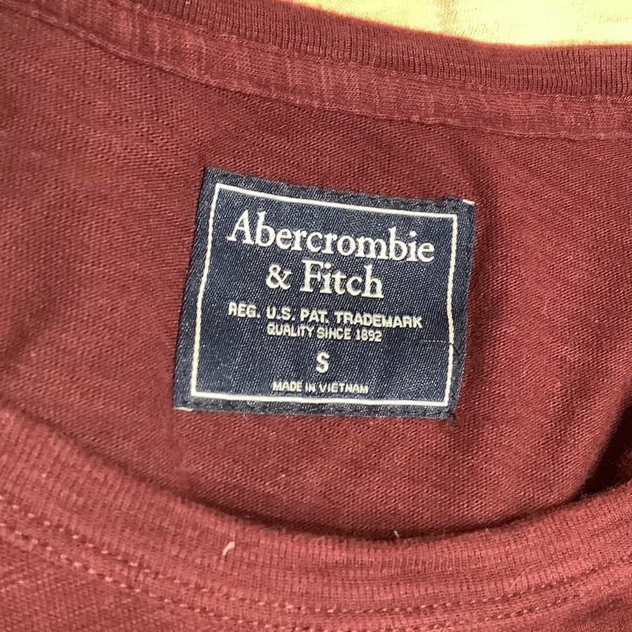 Abercrombie & Fitch Maroon/Peach Short Sleeve T-Shirt S Casual Versatile Vibrant