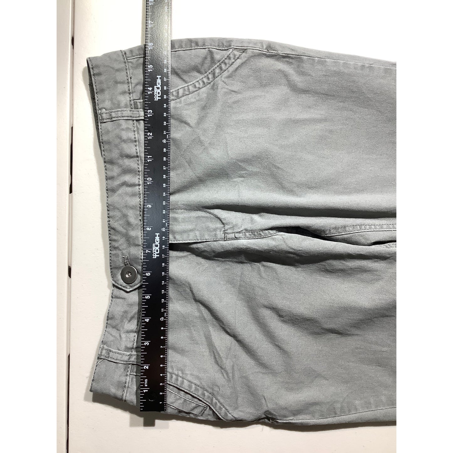 Sister Moon Gray Capri Pants Women’s Size 10 – Casual, Versatile, Effortless