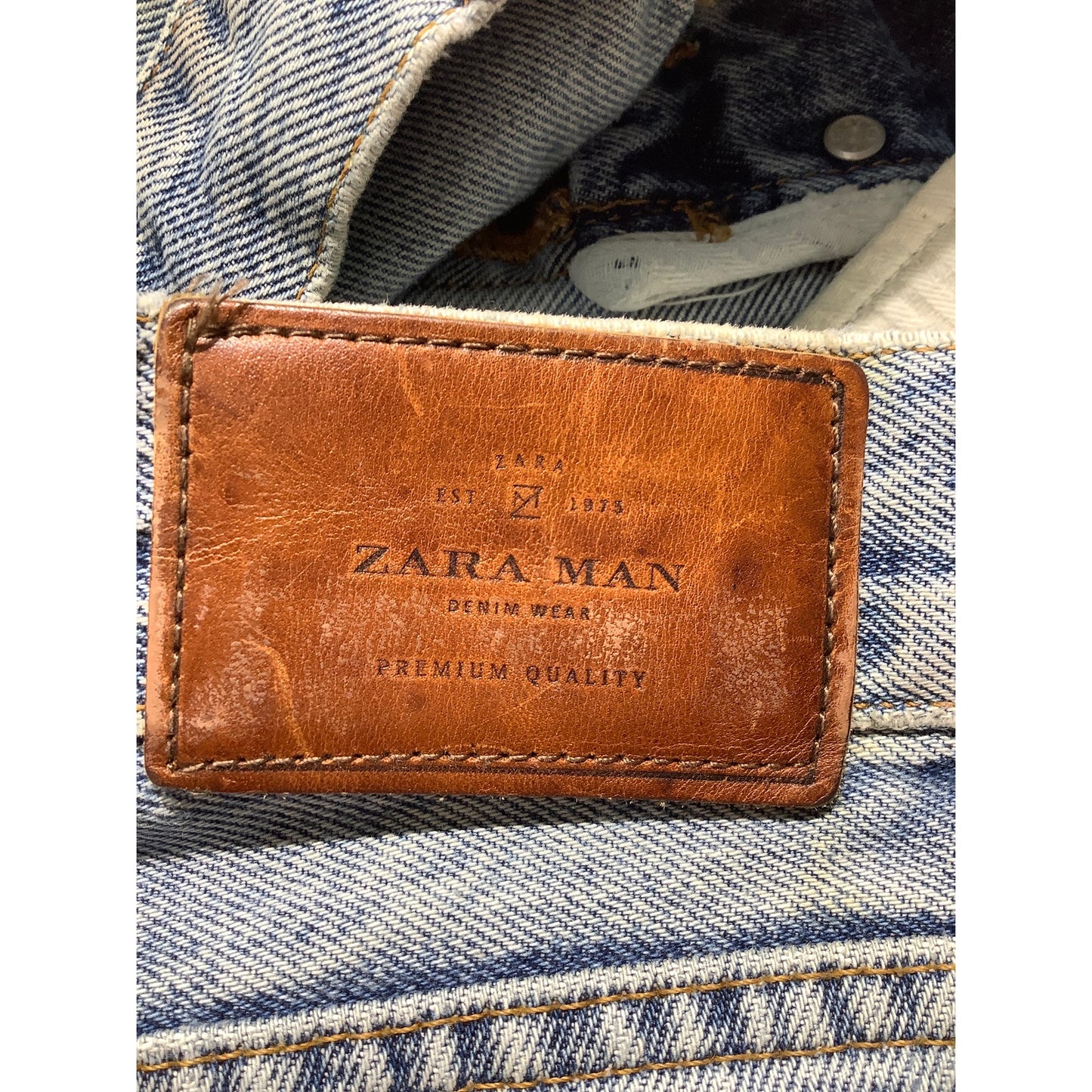 Zara Man Acid Wash Distressed Jeans Men 30 — Premium Denim, Streetwear, Raw Hem