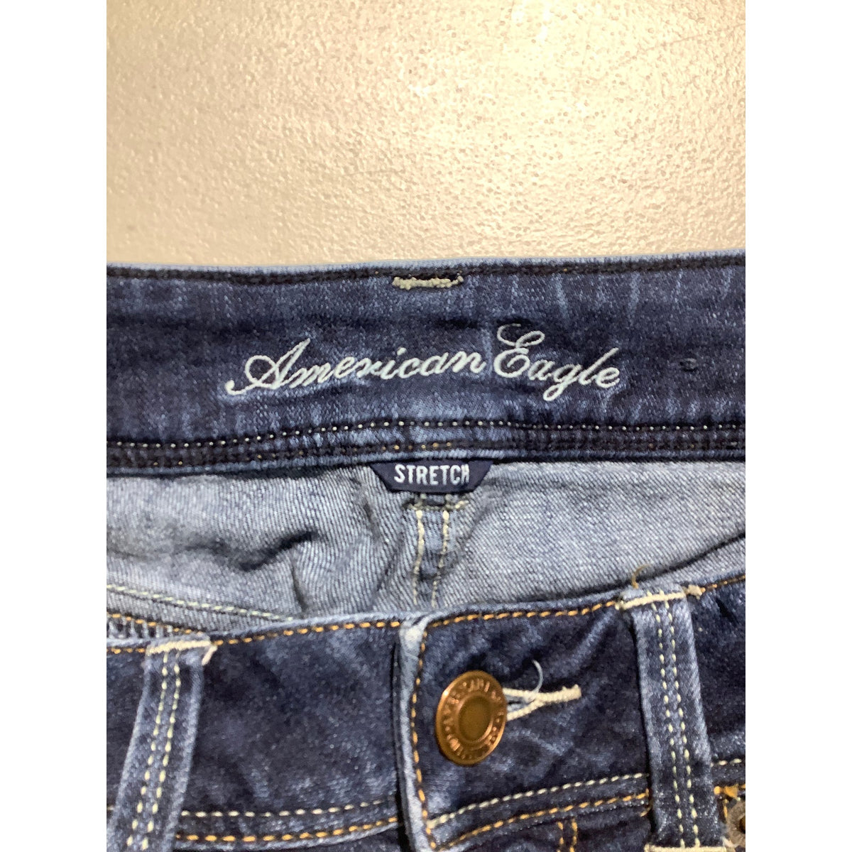 American Eagle Women's 2 Dark Wash Distressed Frayed Cutoff Denim Shorts