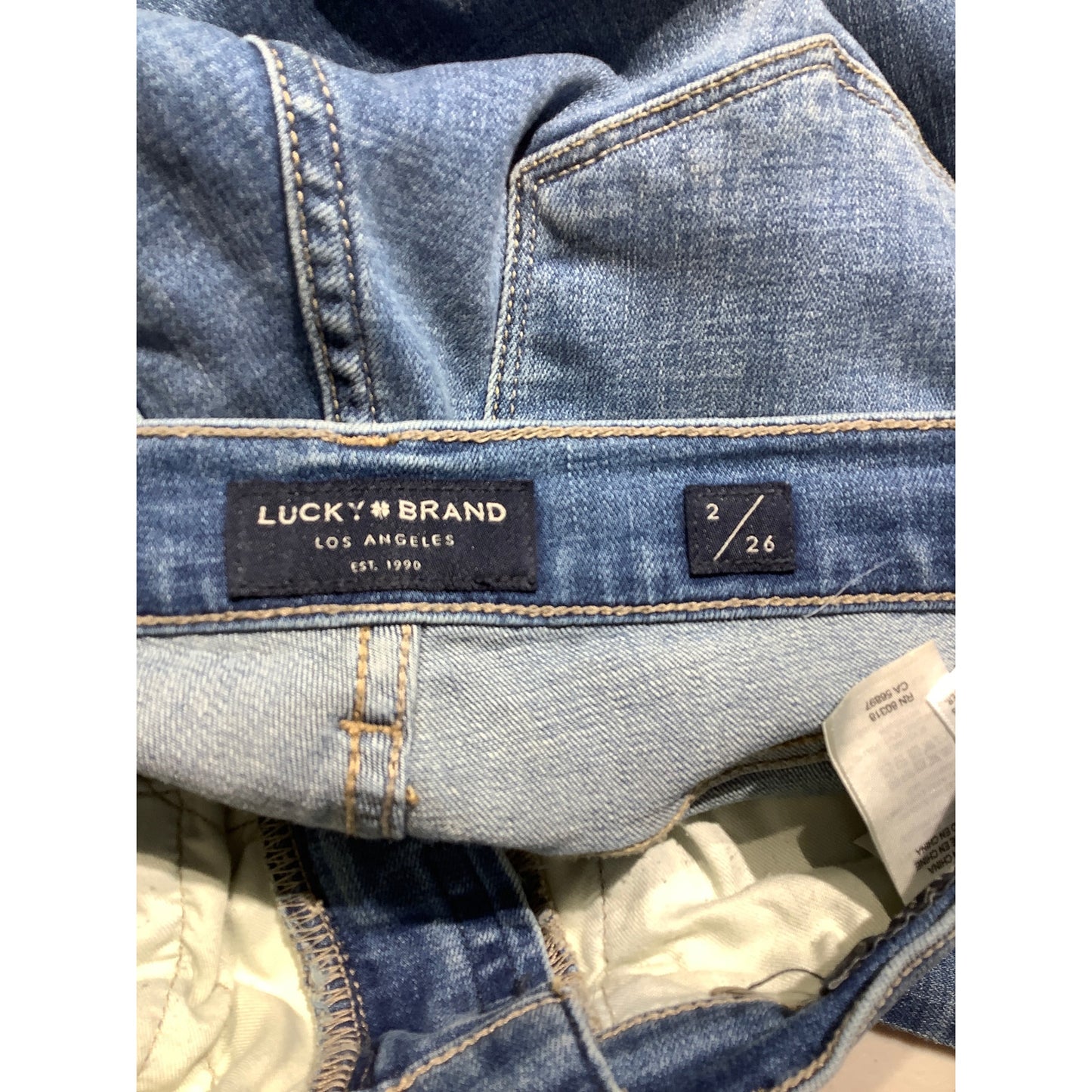 Lucky Brand Mid Rise Crop Jeans Women’s Size 2 / 26 — Casual, Stretch, Slim Fit