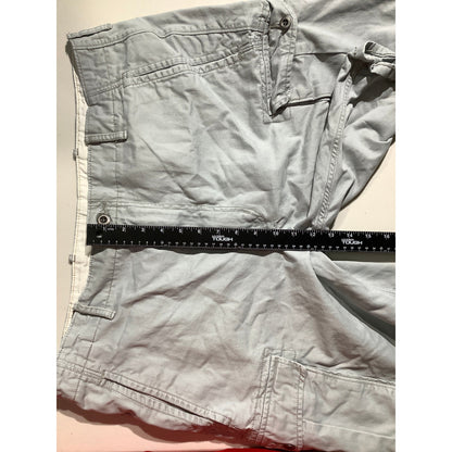 Levi’s Cargo Shorts Men’s Size 38 – Light Gray, Utility, 100% Cotton