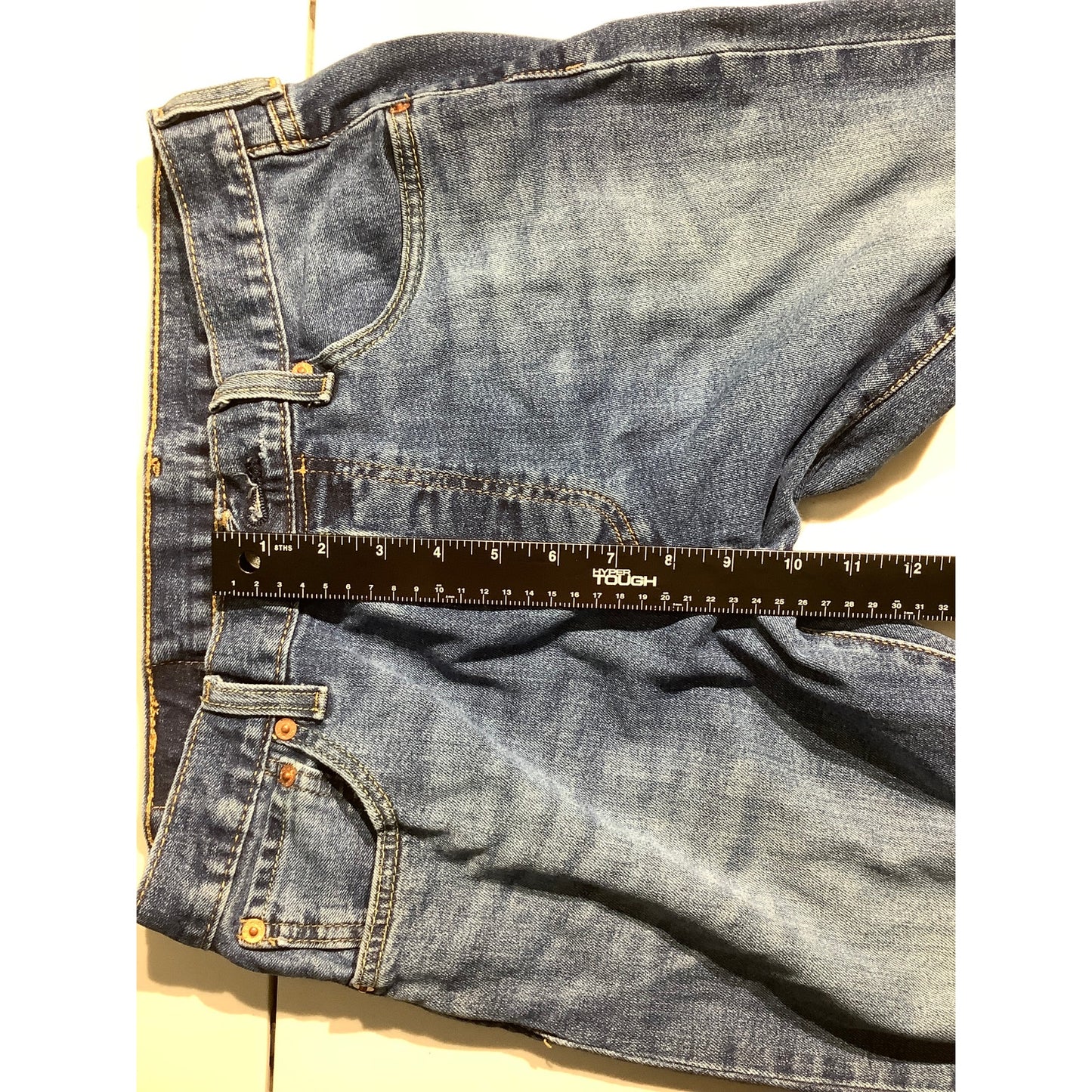 Levi’s 501 Button Fly Jeans Men’s Size 30W x 30L –Classic, Vintage, Straight Leg