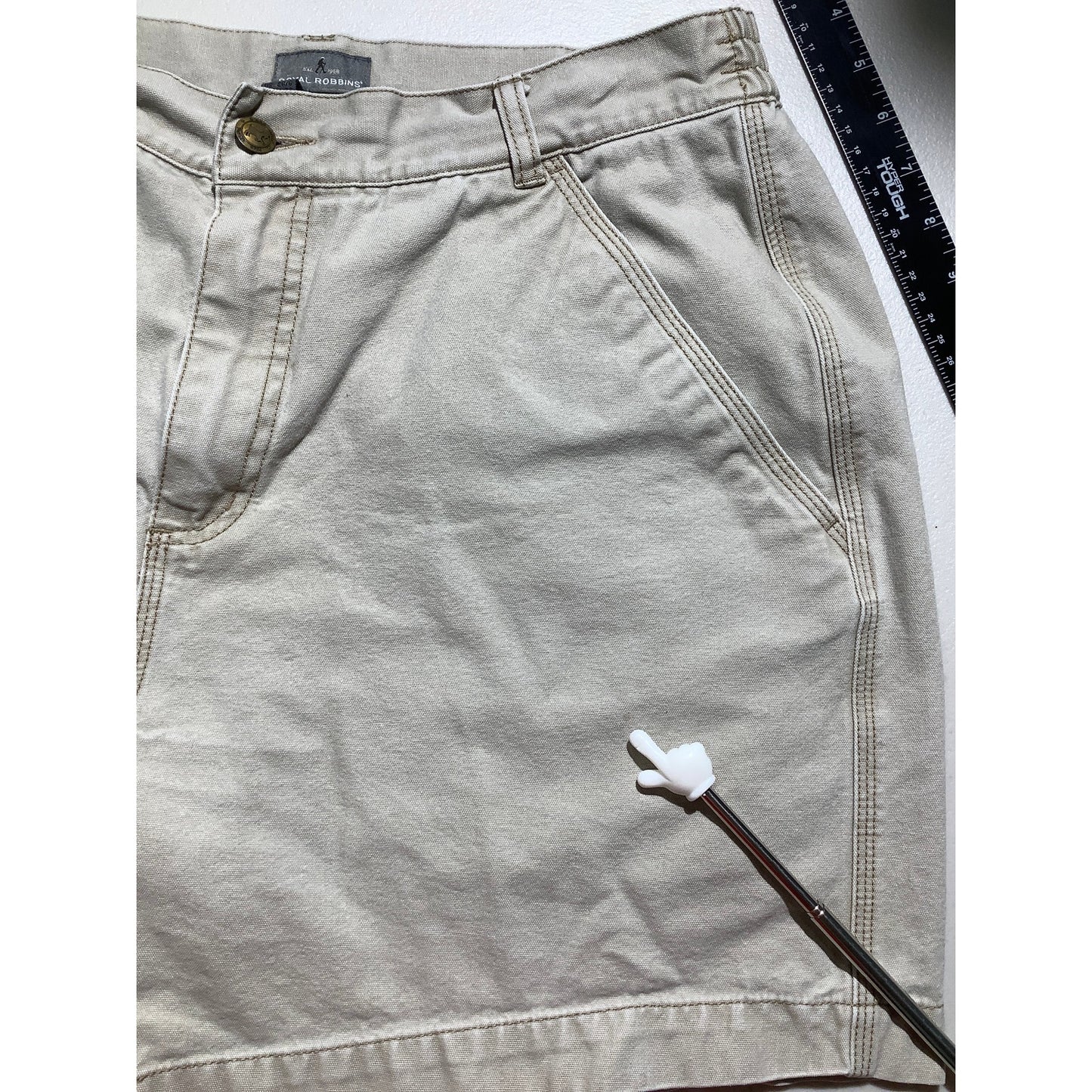 Royal Robbins Men’s Light Khaki Shorts Size 36 – Casual, Travel, Outdoors