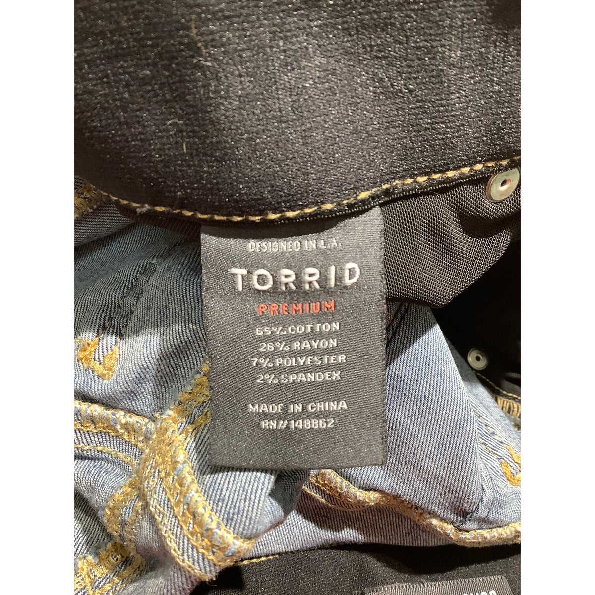 Torrid Women's 12 Short Bombshell Skinny Distressed Blue Jeans