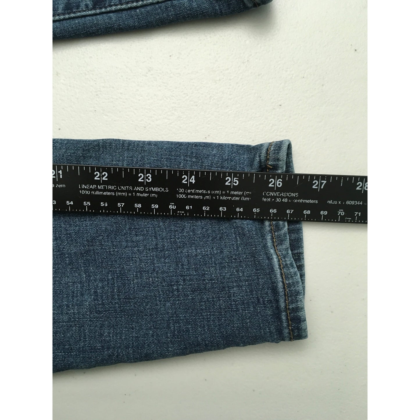 Pistola Skinny Jeans  Size 27 - Minimalist, Chic, Everyday