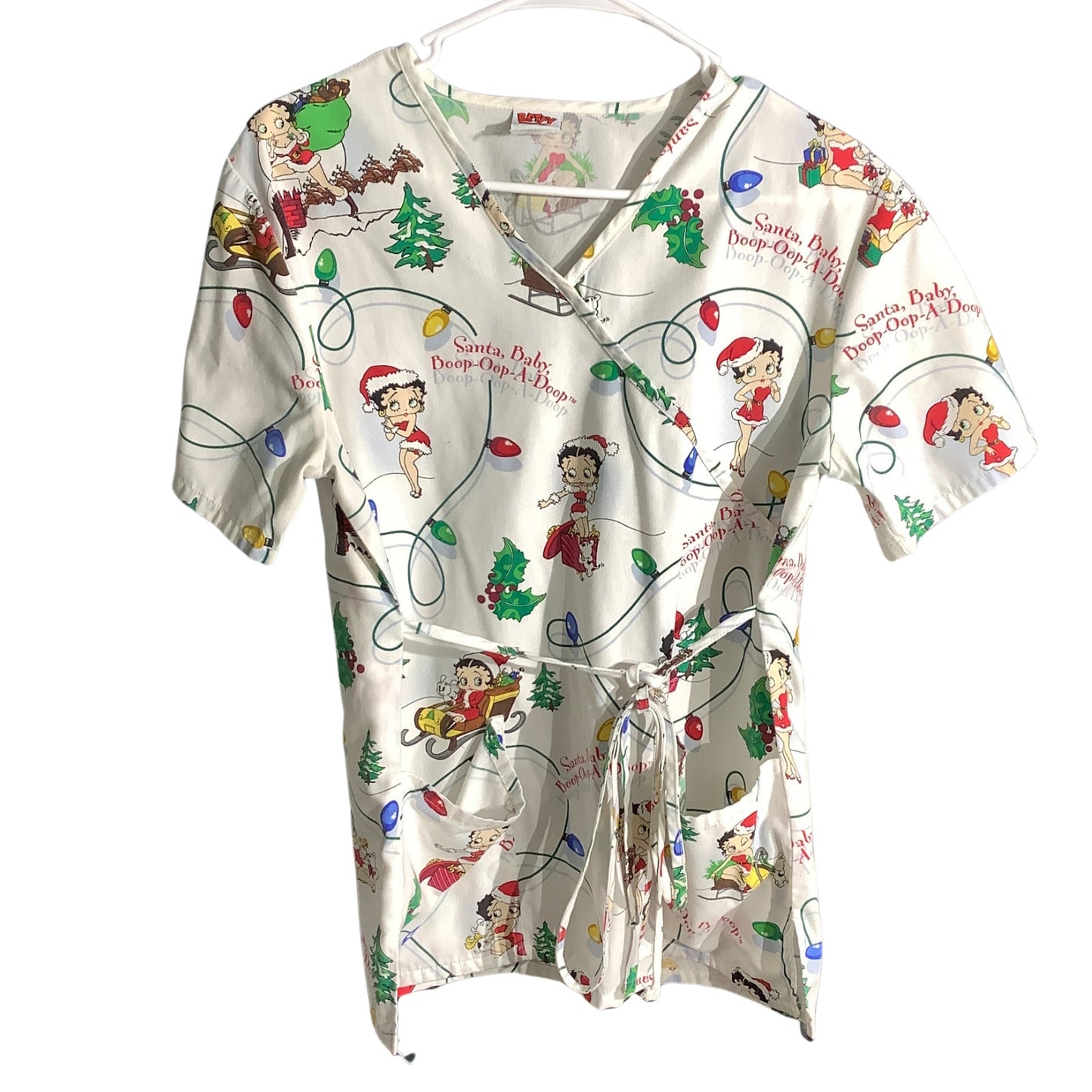 Betty Boop Christmas Scrub Top White Women’s Size XS — Holiday, Nursing, Cute